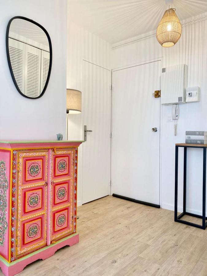 Appartement Elegant Avec Vue Sur Le Port Saint-Martin-de-Re Exterior photo